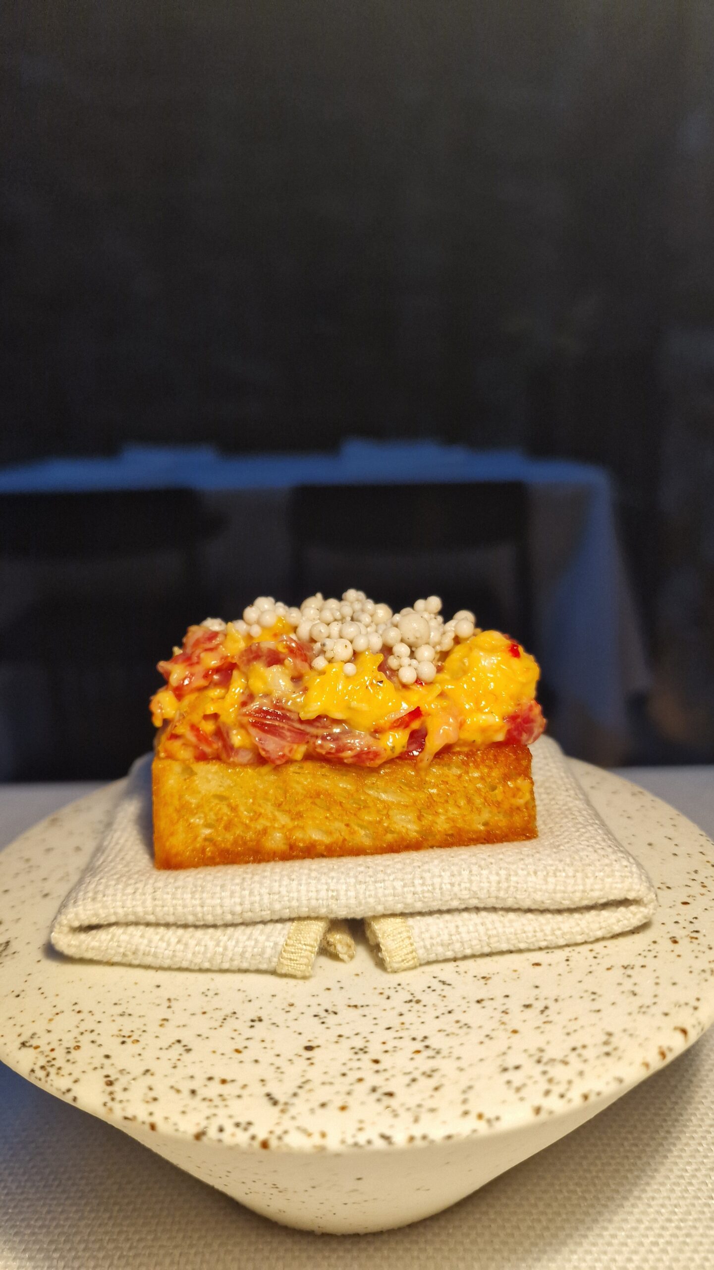 Brioche de chuleta y bogavante del restaurante Nublo en Haro